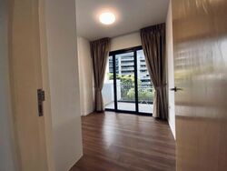 The Lakefront Residences (D22), Condominium #467417571